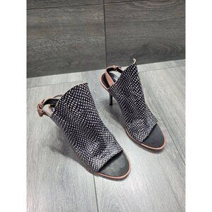 Balenciaga Python Style Printed Leather Sandals Black 37,5 S000032